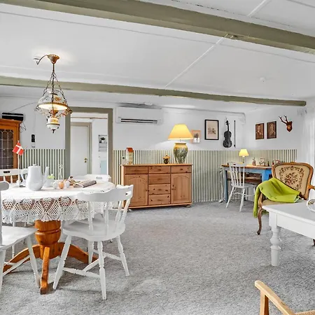 Gorgeous In With Kitchen Сasa de vacaciones Ørsted